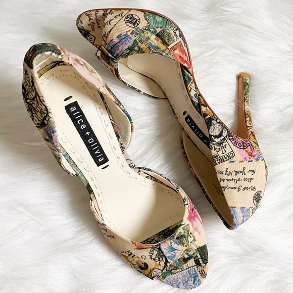 Alice + Olivia Shoes - ALICE + OLIVIA Postcard Print Pumps / Heels